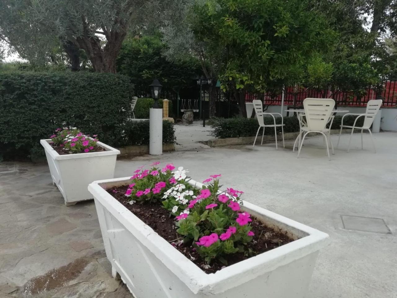 مبيت وإفطار ريندي Le Donne Di Giannino المظهر الخارجي الصورة